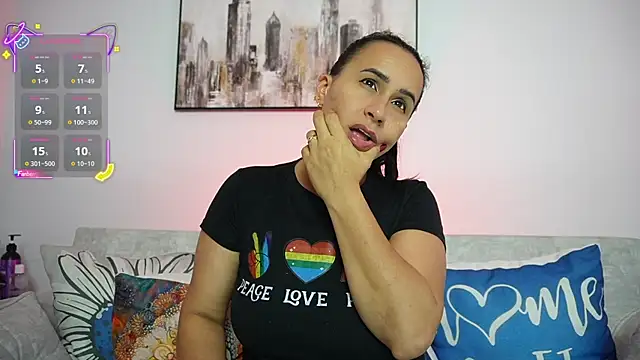 Sara Charmy online show from 10/07/25, 11:29