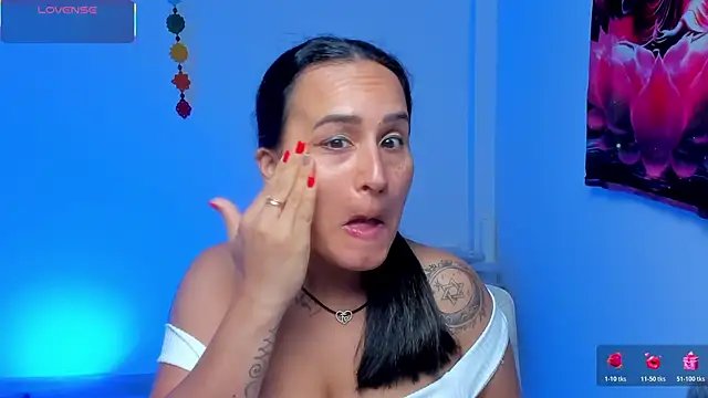 Sara Charmy online show from 05/11/26, 10:54