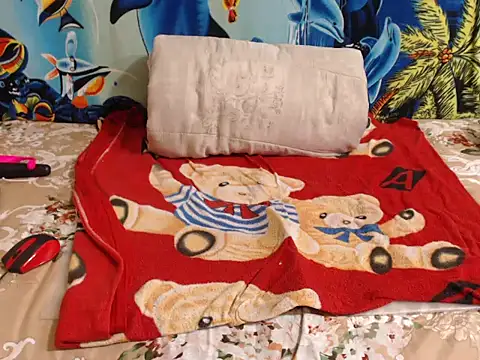 ChocolateClit online show from 10/08/25, 04:37