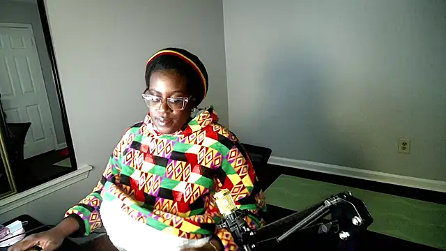 lovelyenigma365 online show from 02/06/26, 11:52