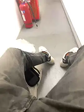 GreekDaddyNickOfficial online show from 03/21/25, 05:02