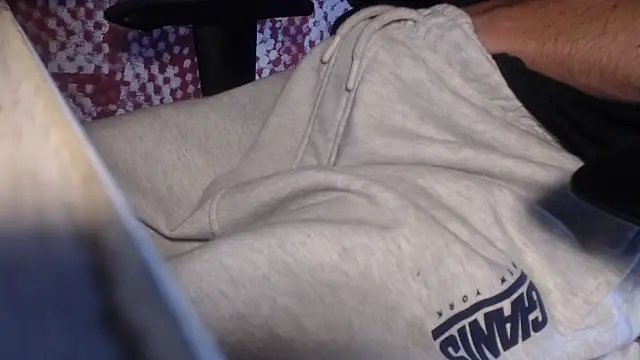 GreekDaddyNickOfficial online show from 09/29/25, 04:28