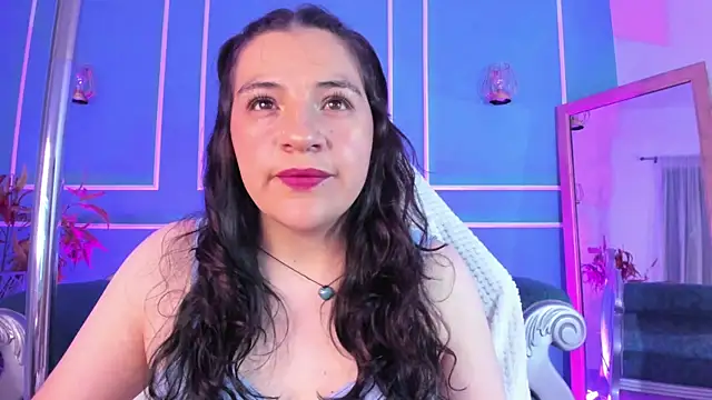 TaraTaylorr online show from 09/19/25, 02:13