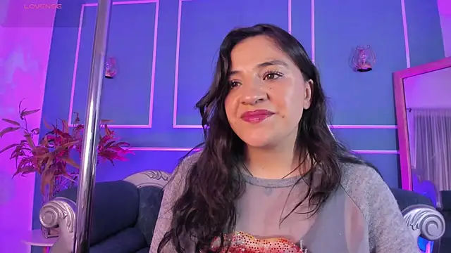 TaraTaylorr online show from 09/26/25, 02:37