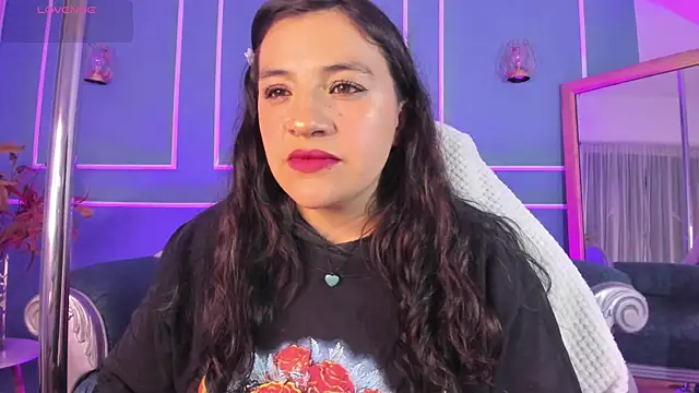 TaraTaylorr online show from 09/27/25, 02:27