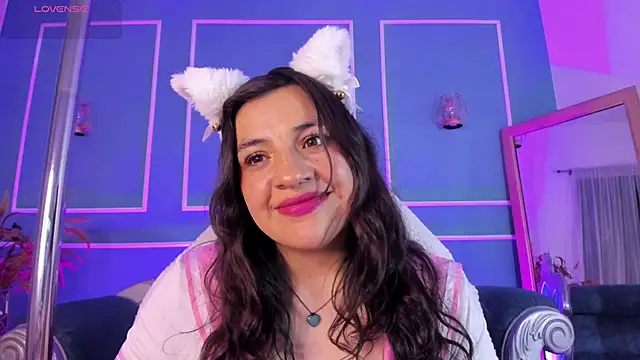 TaraTaylorr online show from 09/28/25, 02:39