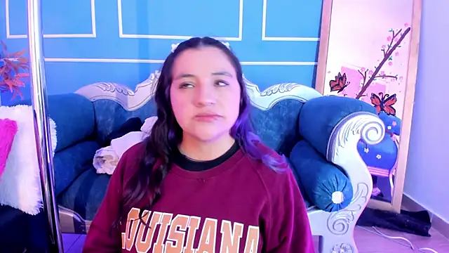 TaraTaylorr online show from 04/08/26, 03:06