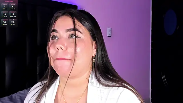 MadissonLee   online show from 10/24/25, 07:21