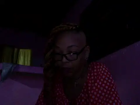 Ladyzee25 online show from 03/10/26, 11:54