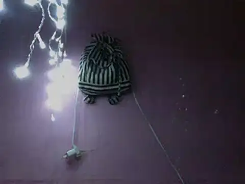 Ladyzee25 online show from 04/07/26, 11:59