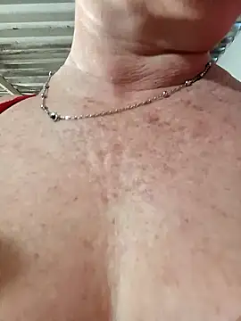 Sexy-Woman-Mature online show from 12/18/25, 01:28