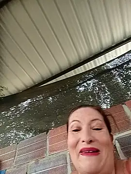 Snapshot of Sexy-Woman-Mature chatting on 07/09/26, 01:15 Sexy-Woman-Mature online show from 07/09/26, 01:15