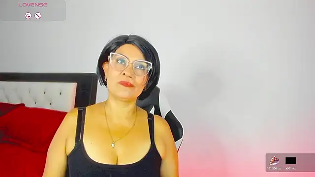 CarolinneFiotti online show from 01/11/26, 07:19