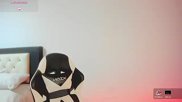 CarolinneFiotti online show from 01/13/26, 11:48