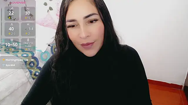 luna lgomez  online show from 03/20/25, 11:16