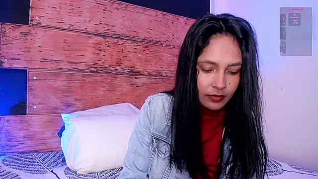 Snapshot of Fernanda_liie_ chatting on 05/29/26, 12:36 Fernanda liie online show from 05/29/26, 12:36