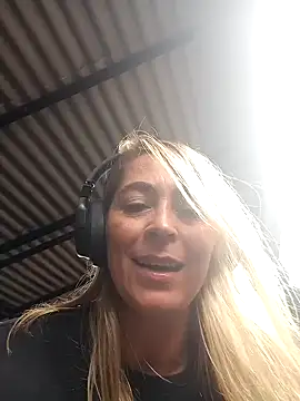 Sara Valkyri online show from 03/13/25, 06:56