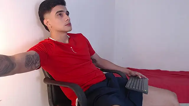 adam levis17 online show from 09/19/25, 07:10