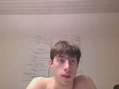 xy monkeyBigCock online show from 06/30/26, 11:11