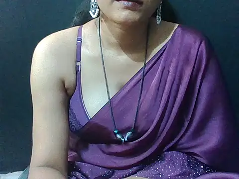 sugandha bhabhi online show from 11/03/25, 04:52