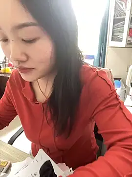 pangtouyubb online show from 04/18/26, 04:27