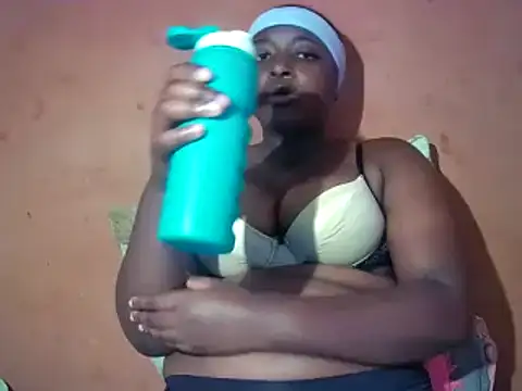 sexyhips2001 online show from 03/07/26, 07:44