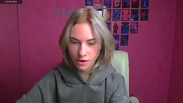 Fiona Night online show from 10/16/25, 05:52