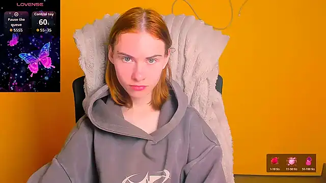 Fiona Night online show from 04/10/26, 05:23