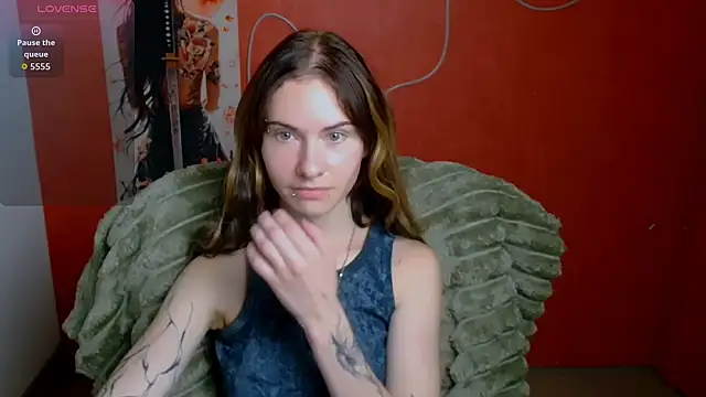 Snapshot of Fiona_Night chatting on 06/17/26, 11:12 Fiona Night online show from 06/17/26, 11:12