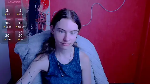 Snapshot of Fiona_Night chatting on 06/30/26, 05:30 Fiona Night online show from 06/30/26, 05:30