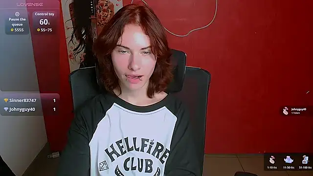Snapshot of Fiona_Night chatting on 07/27/26, 11:17 Fiona Night online show from 07/27/26, 11:17