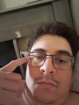 Snapshot of Edsonborges123 chatting on 03/22/25, 02:14 Edsonborges123 online show from 03/22/25, 02:14