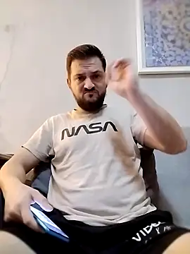 iurinicola online show from 02/04/26, 06:36