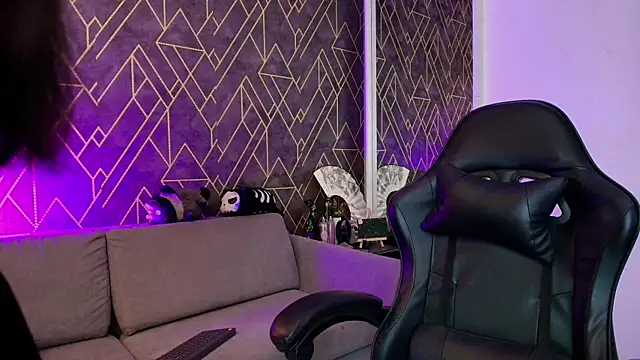 Tahara Romanov online show from 03/27/26, 02:50