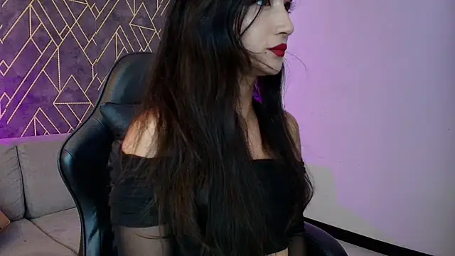 Tahara Romanov online show from 04/15/26, 03:41