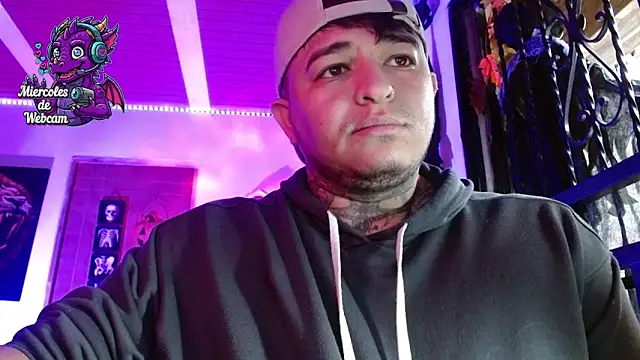 Strip Classes Col online show from 10/08/25, 03:09