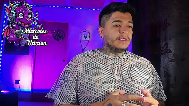 Strip Classes Col online show from 11/26/25, 03:02