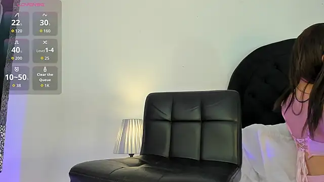 Snapshot of sasha_blake_ chatting on 07/30/26, 12:15 sasha blake online show from 07/30/26, 12:15