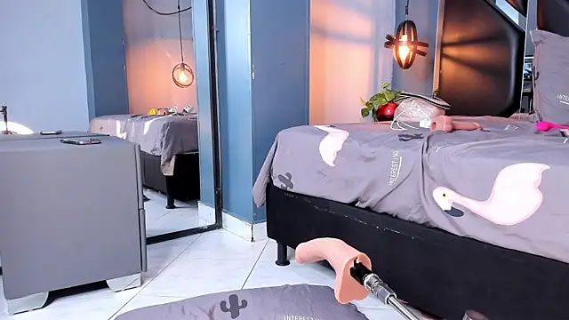 Melissa 23  online show from 11/12/25, 11:43