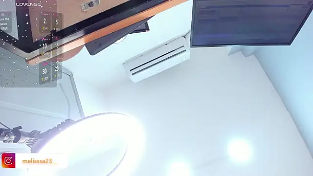 Melissa 23  online show from 02/10/26, 07:51