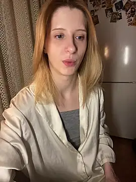 Snapshot of amorearte_m chatting on 03/01/26, 11:18 amorearte m online show from 03/01/26, 11:18