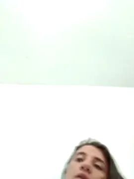 ArianaaGrace online show from 12/20/25, 07:43