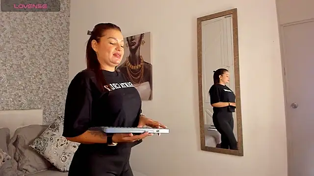 Brendalamar online show from 03/20/25, 02:08