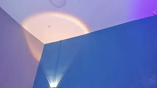 DANESKA HILLER online show from 01/13/26, 07:41