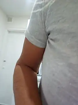 Melody73 online show from 10/01/25, 05:24