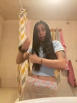 lex-llexiiii27 online show from 12/21/25, 03:52