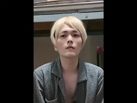 Snapshot of mgnhiroyuki chatting on 05/04/26, 04:52 mgnhiroyuki online show from 05/04/26, 04:52