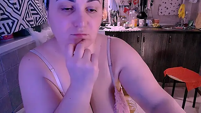 SoftLia online show from 11/02/25, 11:40