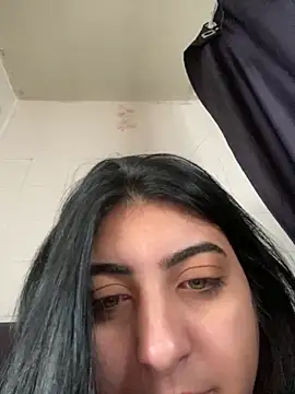 Snapshot of mayteziinhaa chatting on 09/27/25, 10:31 mayteziinhaa online show from 09/27/25, 10:31