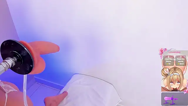 Maye U online show from 11/11/25, 08:31